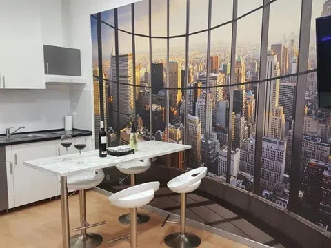 Estudio en calle Mayor, 1