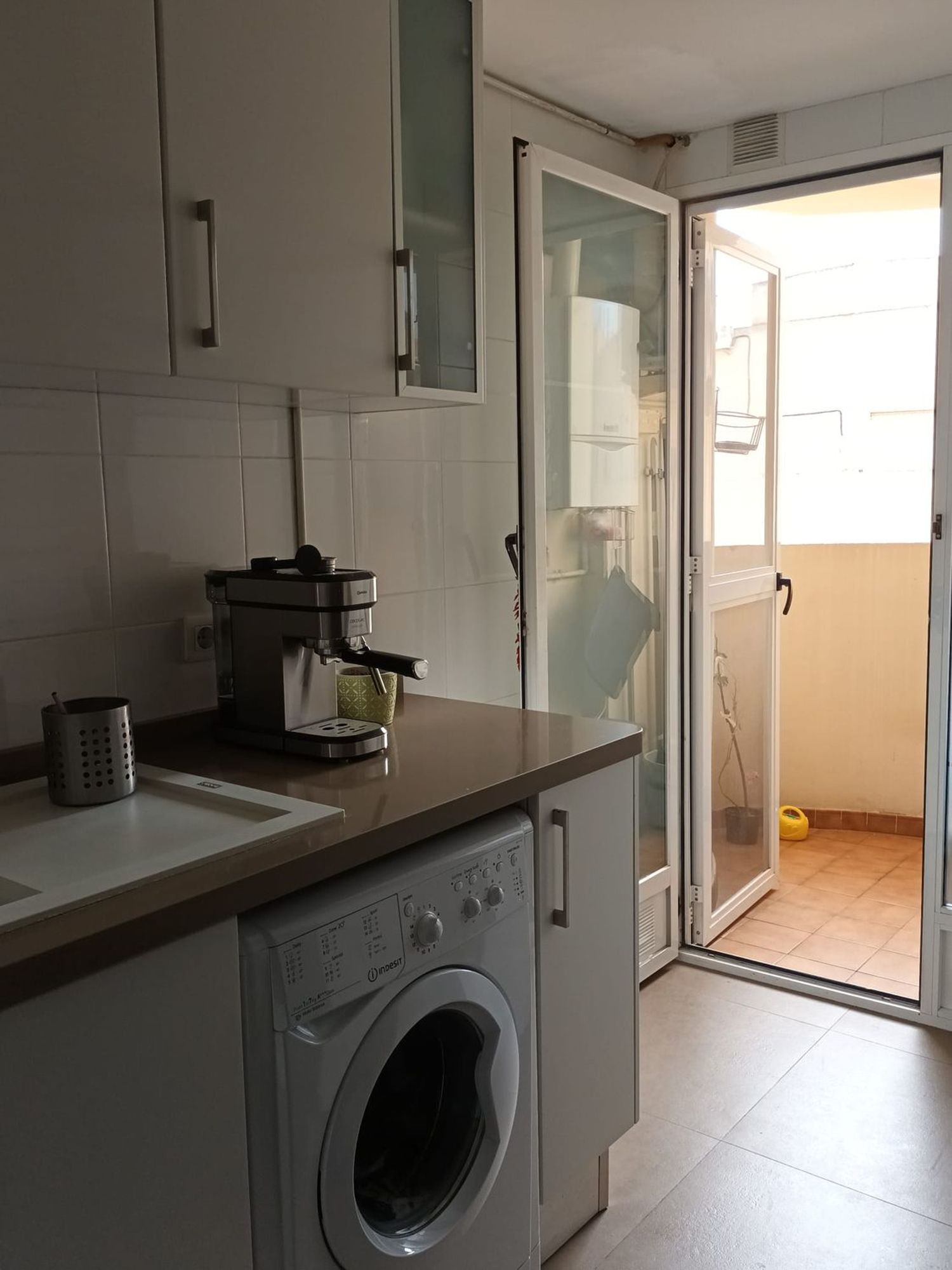 Alquiler de piso en Calle de José Meliá Sinisterra, 5 - Foto 6