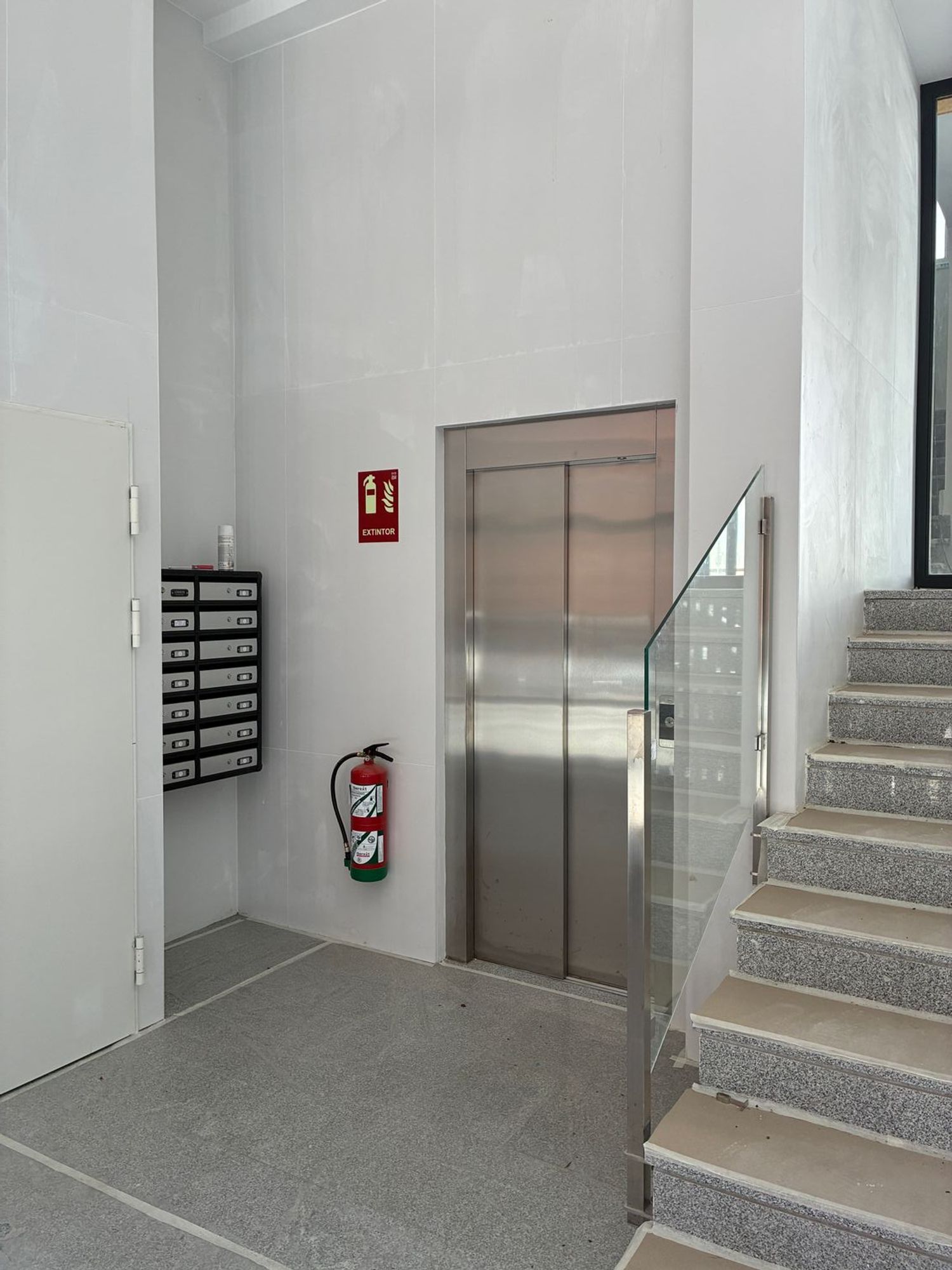 Piso en Calle Guindos, 25 -27, Valdeacederas - Foto 13