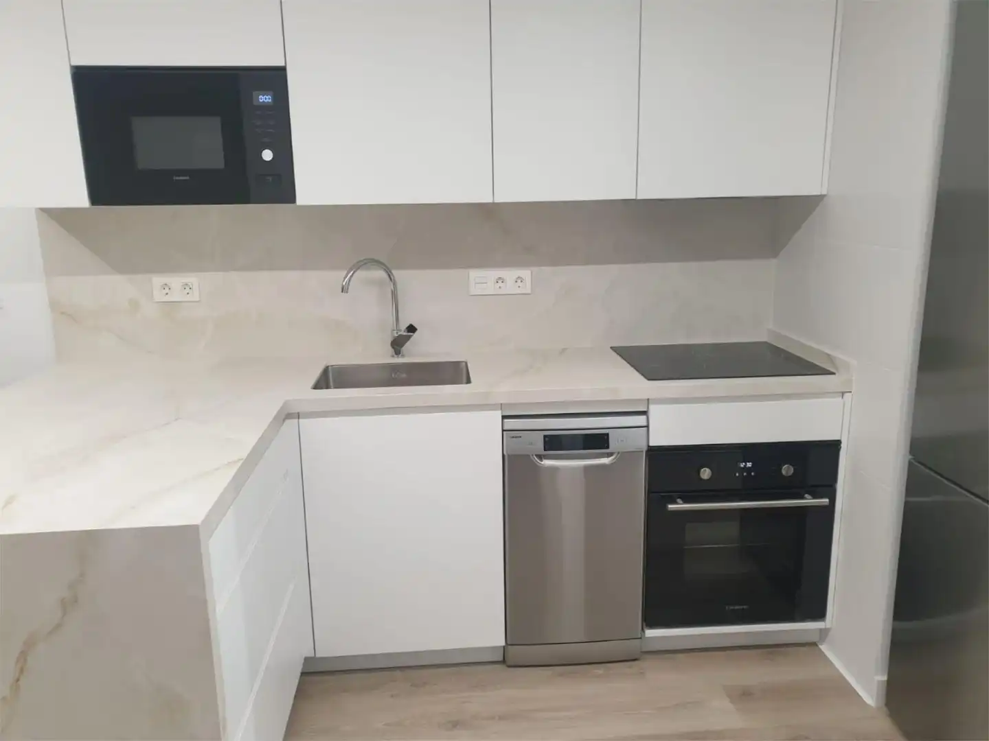 Piso en  Plaza Santa Eulalia 3 - Foto 1