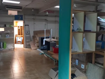 Local comercial en  Carrer de Santa Creu 6 - Foto 4