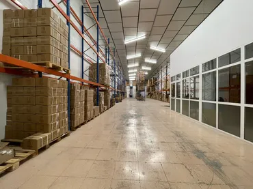 Nave Industrial en L'Hospitalet de Llobregat - Foto 3
