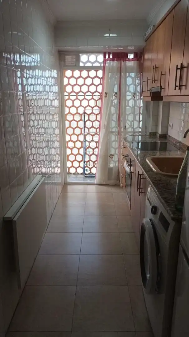 Apartamento en  Carrer de Francesc Cubells 28 - Foto 6