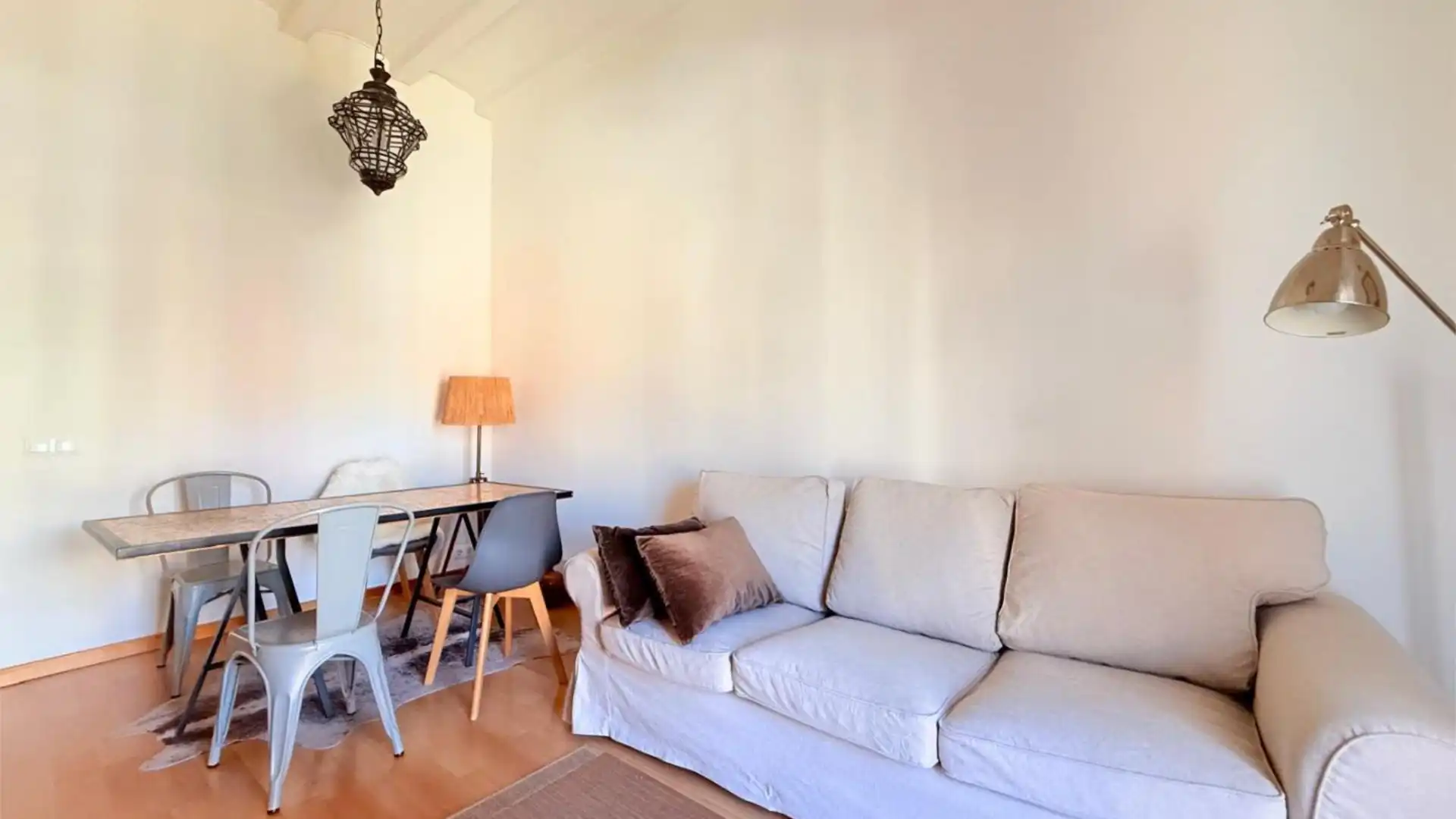 Piso en  Carrer d'Ausiàs Marc 139 - Foto 3