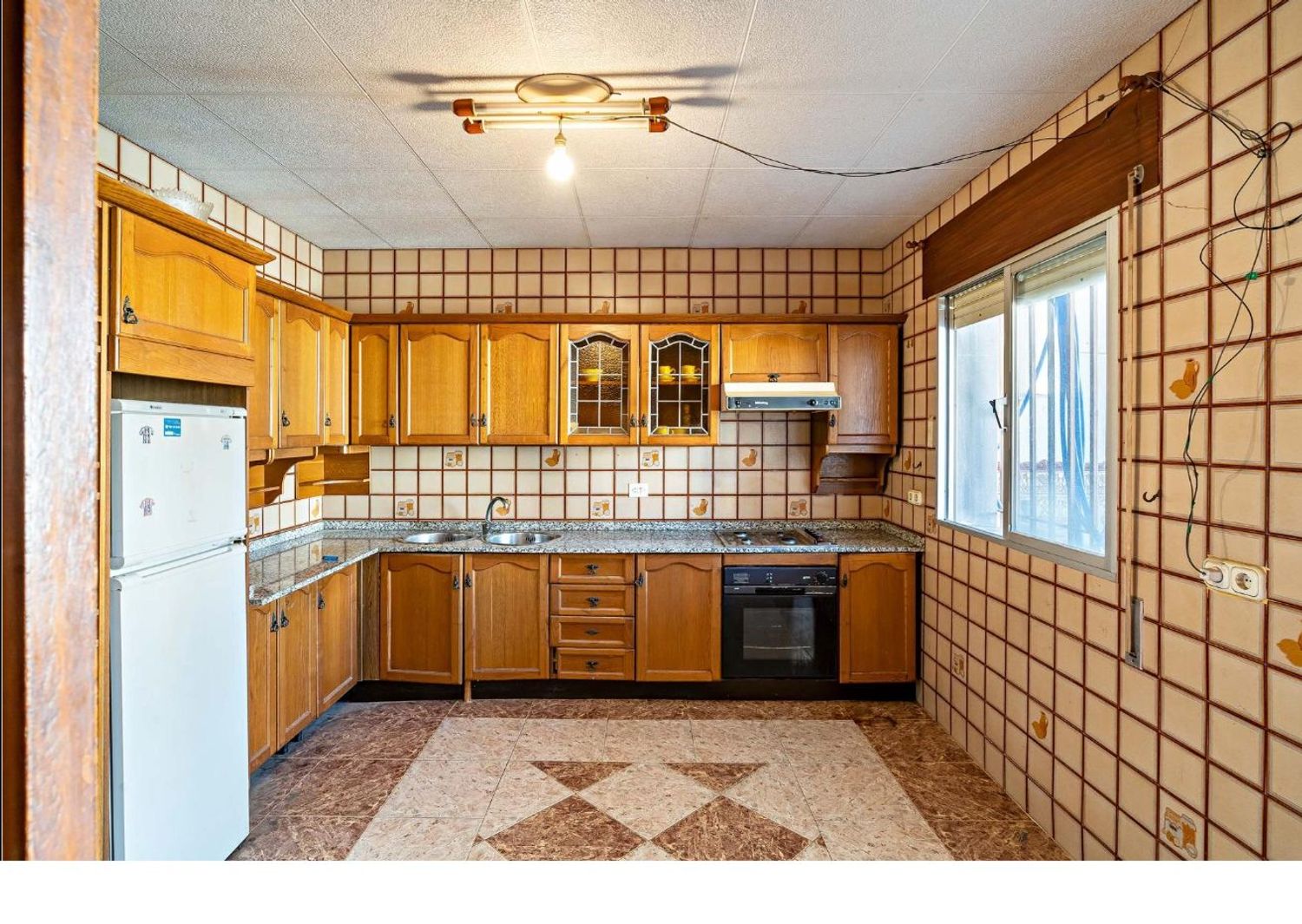 Chalet adosado en Calle Alhambra, 33, Santa María del Águila, Santa María del Águila - Foto 3