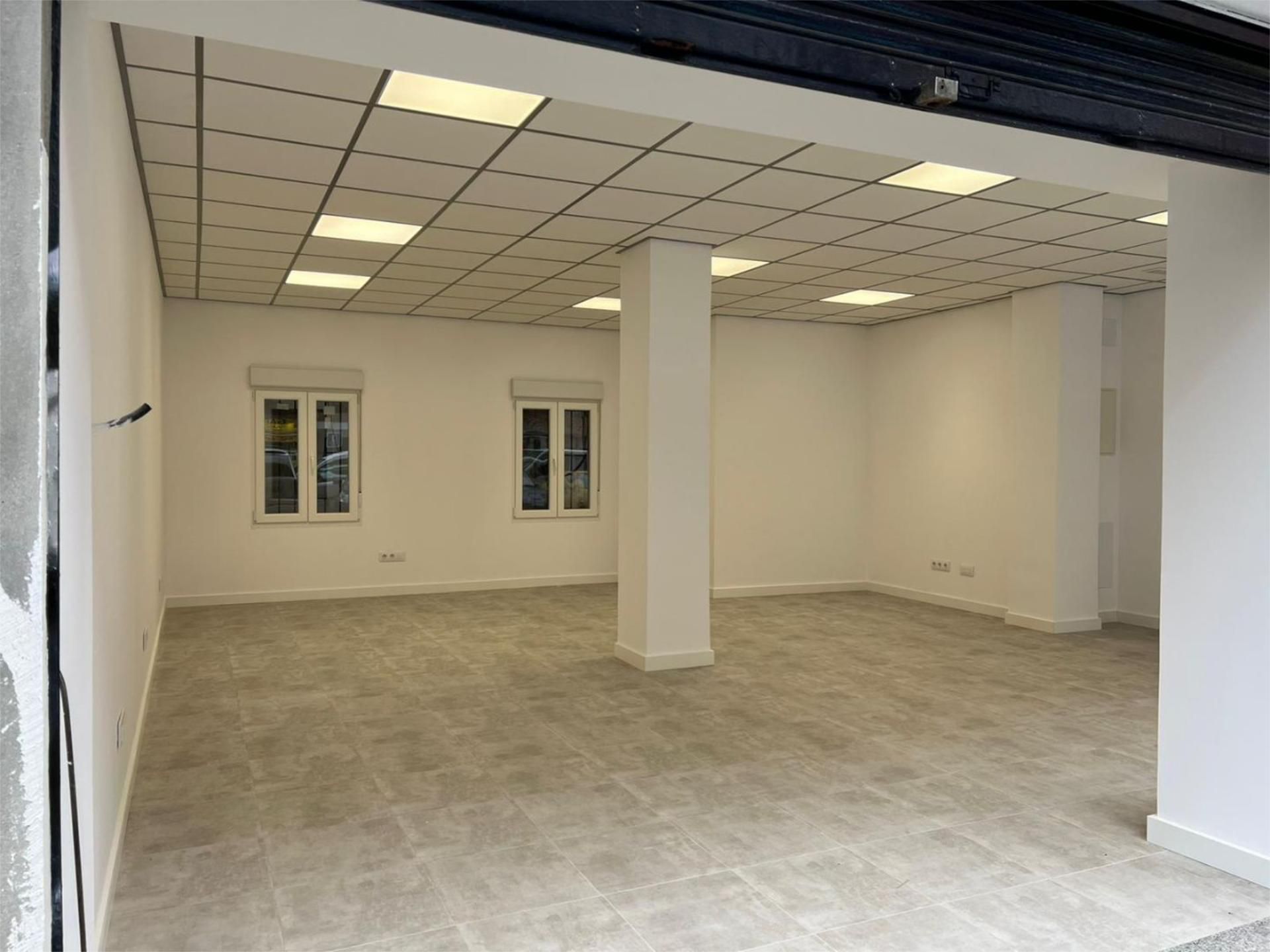 Planta baja en  Calle de Jacinto Verdaguer 13 - Foto 11