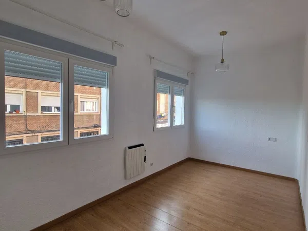 Piso en calle Antonio López, 15 - Foto 1