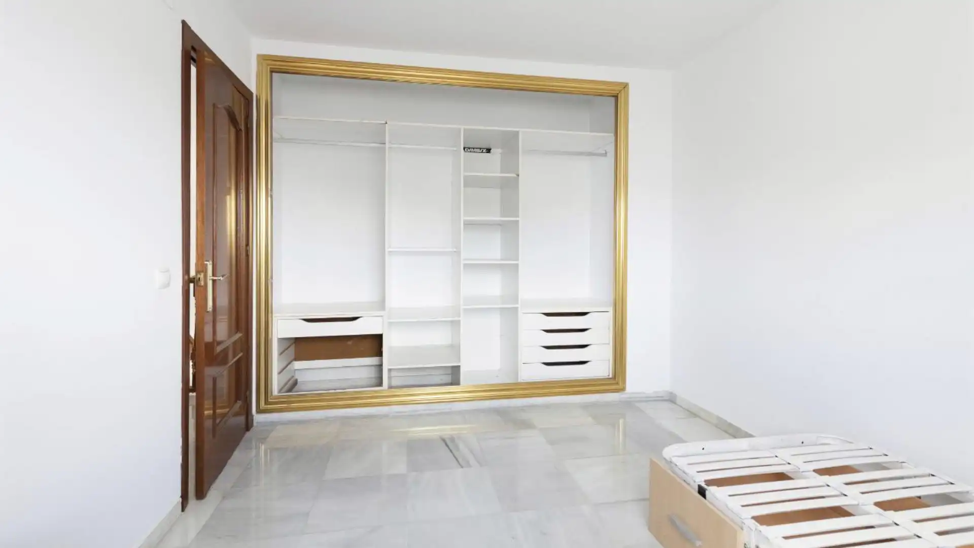 Casa adosada en  Calle Picadero 20 - Foto 25