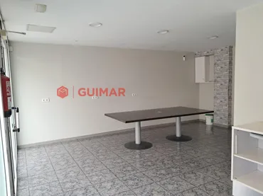 Local comercial en  Esplugues de Llobregat - Carrer de la Lleialtat - Foto 4