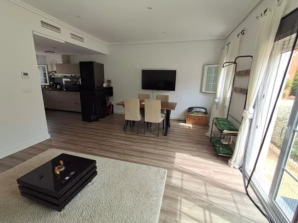 Casa independiente en Urb. altaona golf Barrio Baños y Mendigo - Foto 11