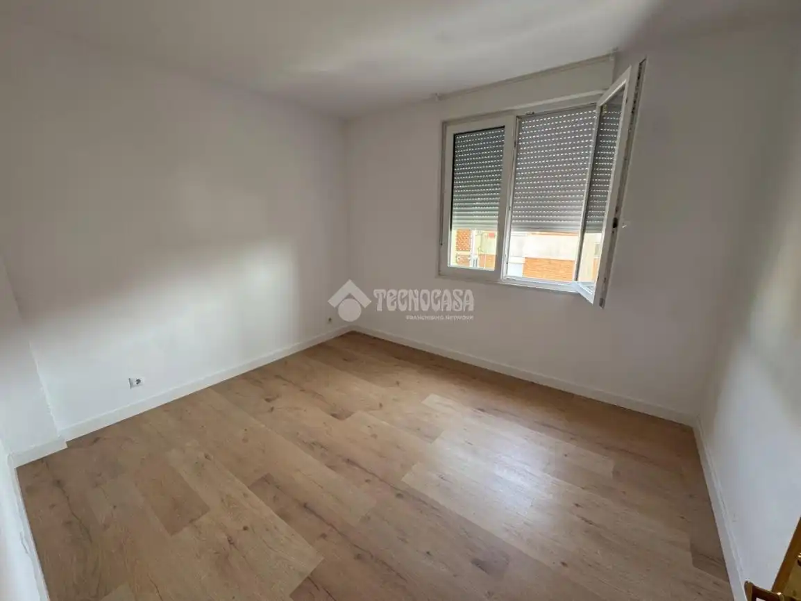 Piso en  C. de Valdemarín - Foto 8
