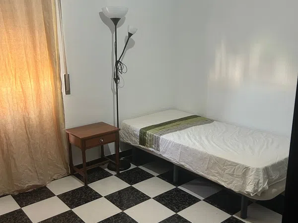 Piso en Calle Tarfia, 37, Reina Mercedes - Heliópolis - Foto 4