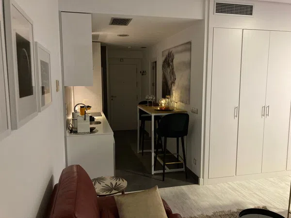 Estudio en calle de Dulce Chacón, 23 - Foto 3