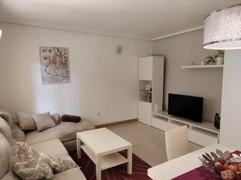 Piso en calle de Juan Gris, 75