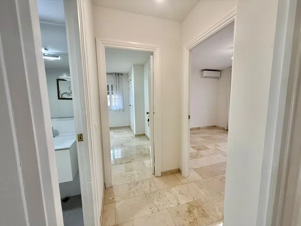 Piso en avenida Juan Sebastián Elcano, 109 - Foto 4