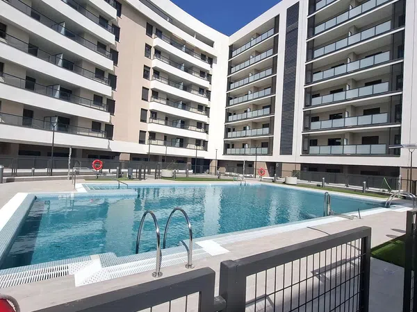 Piso en avenida de las Ciencias, 23 - Foto 1