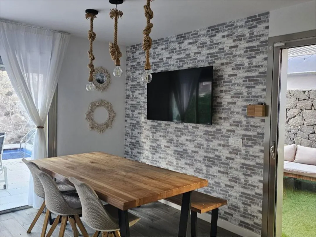 Casa adosada en  Calle Francisco de La Torre 31 - Foto 9