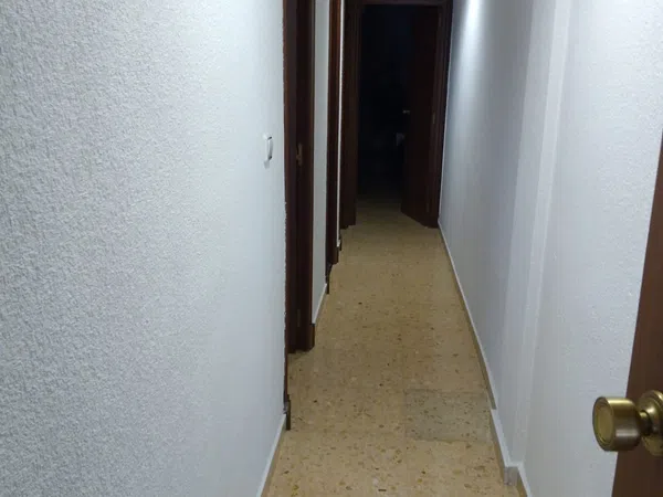 Piso en calle del Monasterio de Poblet, 31 -33 - Foto 15