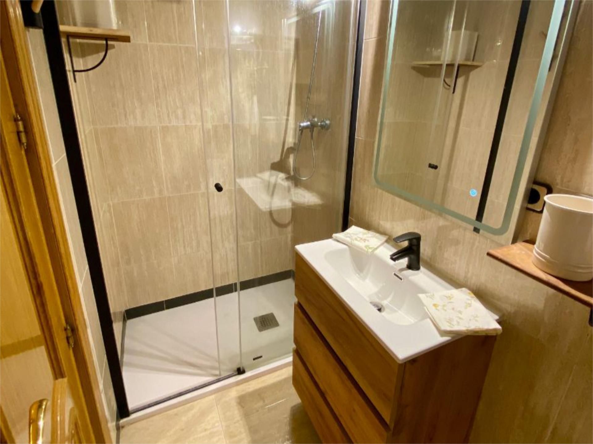 Piso en  Avenida de la Iglesia 7 - Foto 18