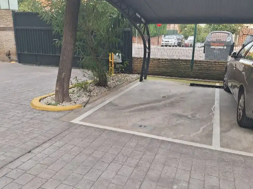 Piso en  Rotonda de Santa Eufemia S/N - Foto 35