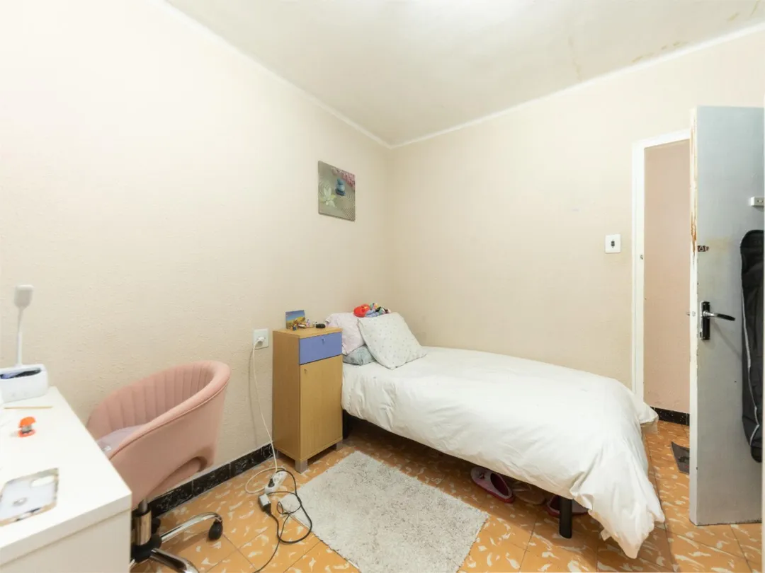 Piso en  Carrer de Pere Masallach 6 - Foto 19