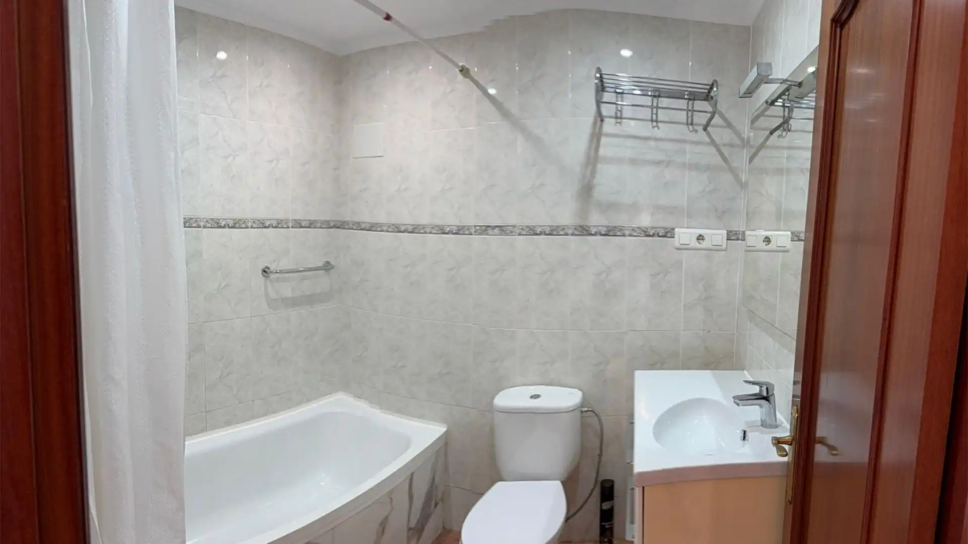 Piso en  Calle de la Cruz 61 - Foto 9