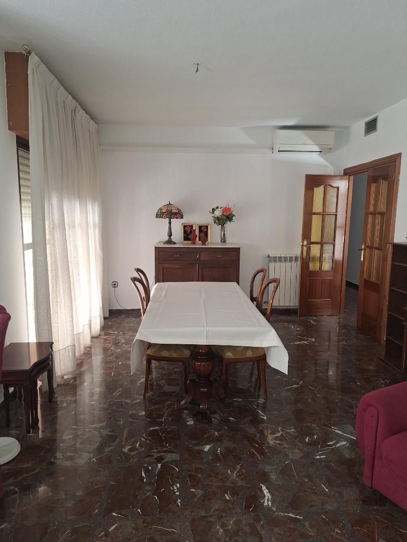 Piso en  Calle Florida 30