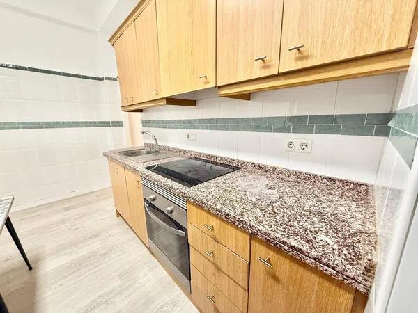 Piso en avenida Constitucion, 2