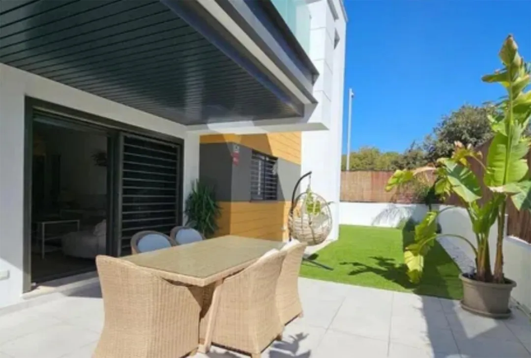 Planta baja en  Calle El Manantial 5 - Foto 3