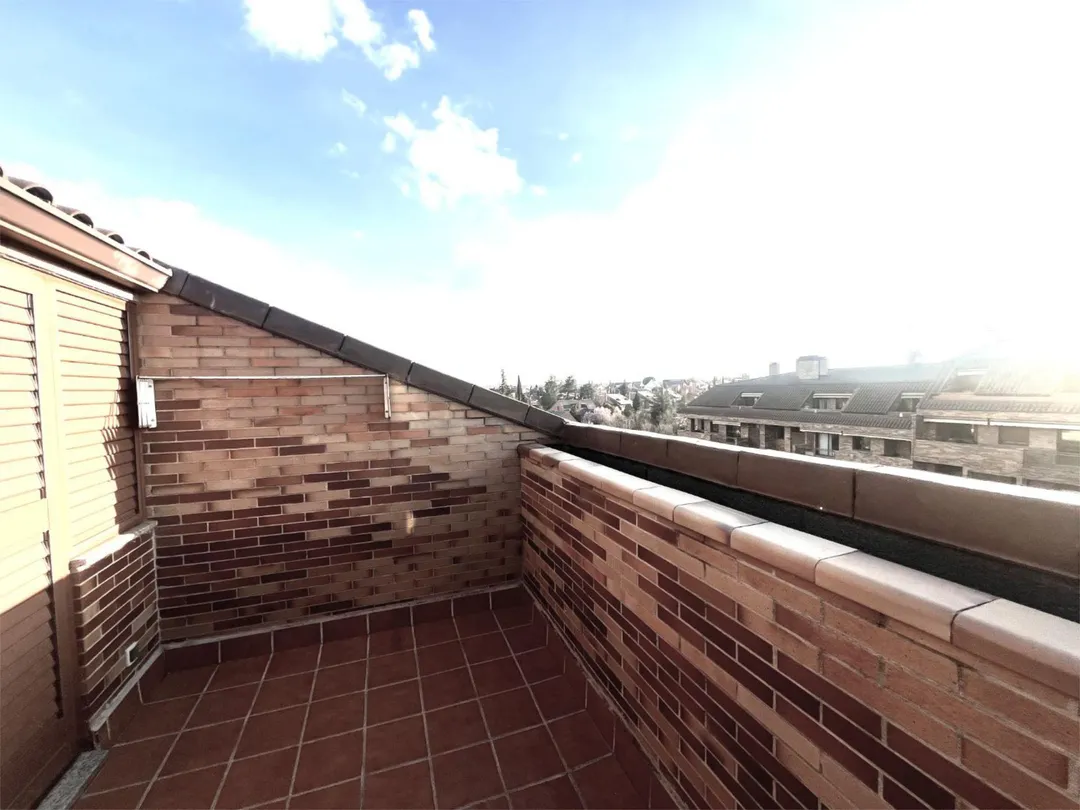 Piso en  Avenida Isaac Albéniz 3 - Foto 18