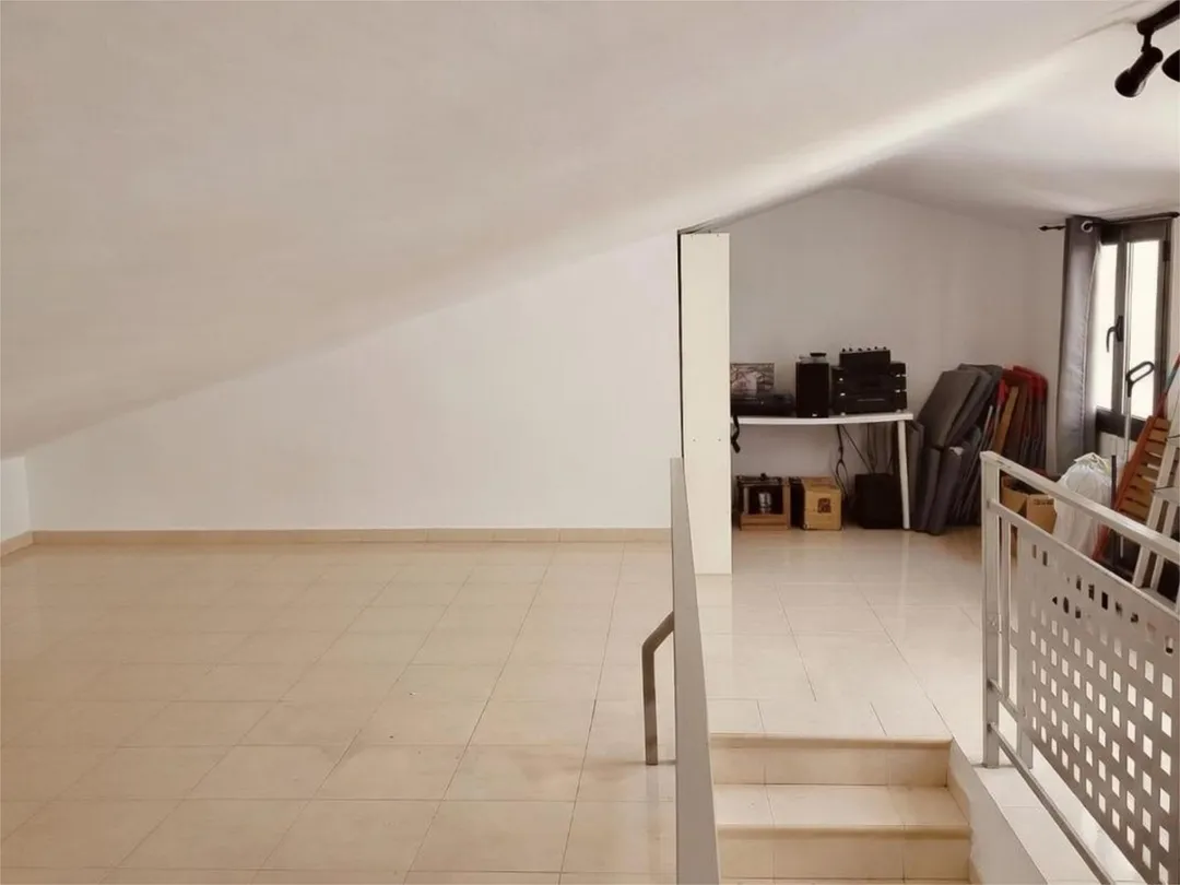 Dúplex en  Carrer Arpelles 2 - Foto 10