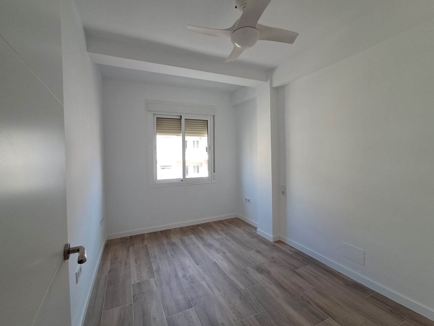 Piso en calle Armengual de la Mota, 34 - Foto 5