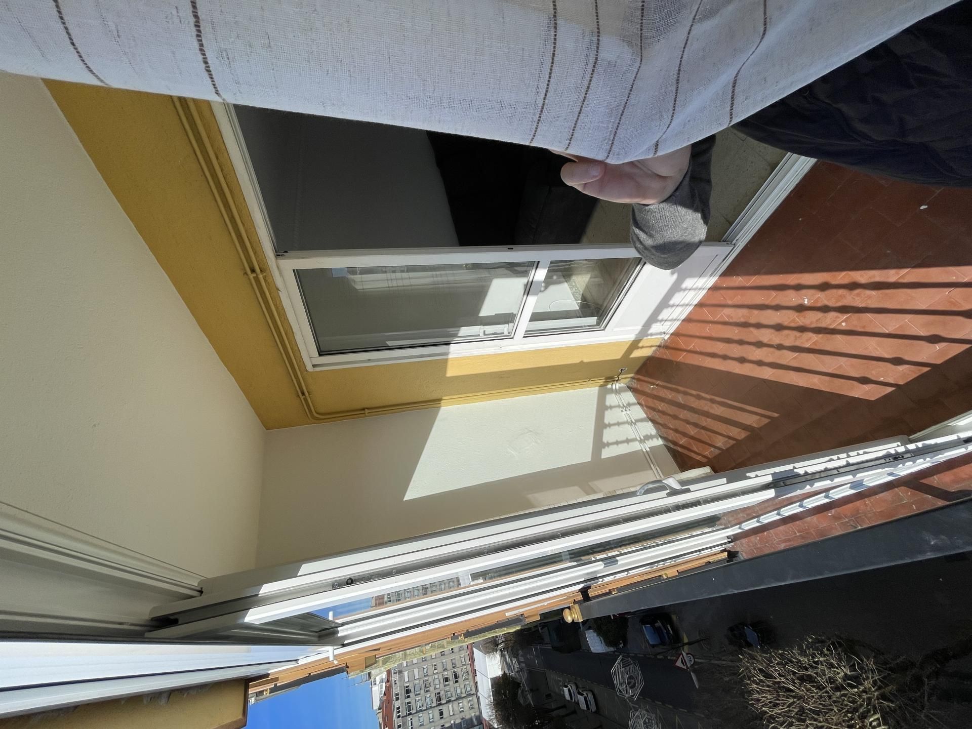 Piso en  Rúa de San Pedro de Mezonzo 26 - Foto 7