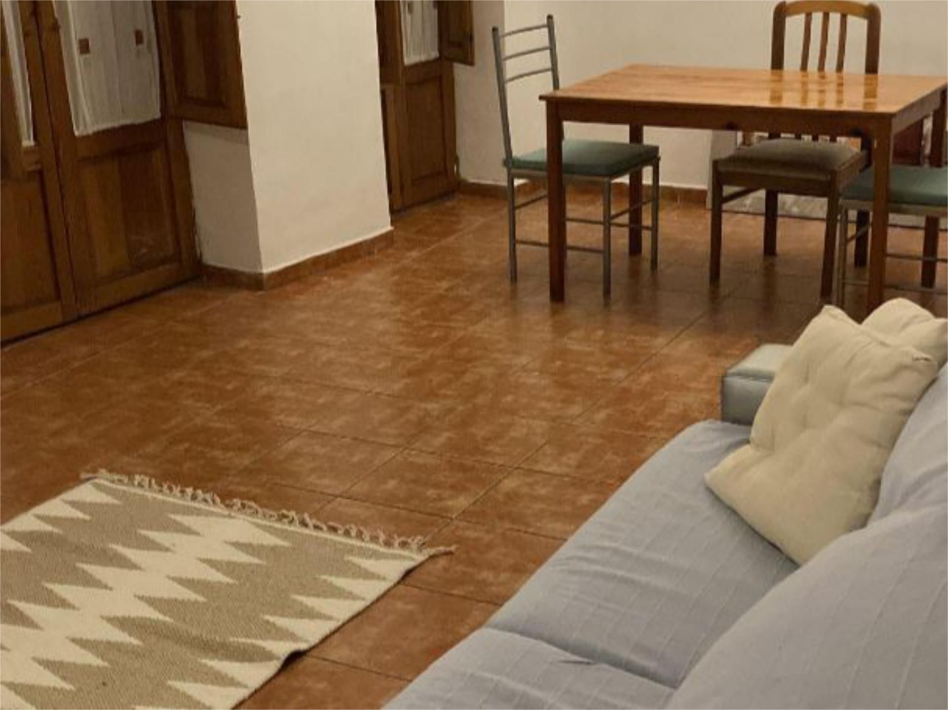 Piso en  Carrer de les Illes Canàries 215 - Foto 2