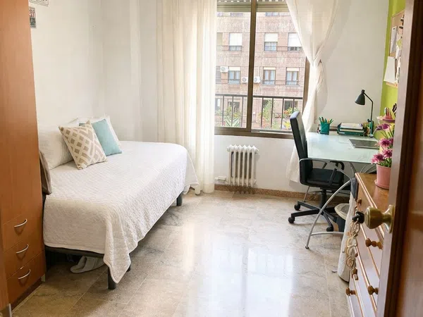 Piso en calle Sócrates, 25 - Foto 4