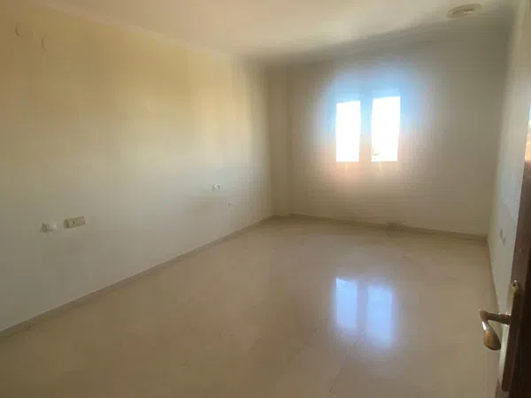 Piso en Avenida de la Buhaira, 1, Buhaira - Huerta del Rey - Foto 3