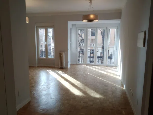 Piso en calle de Bravo Murillo, 24