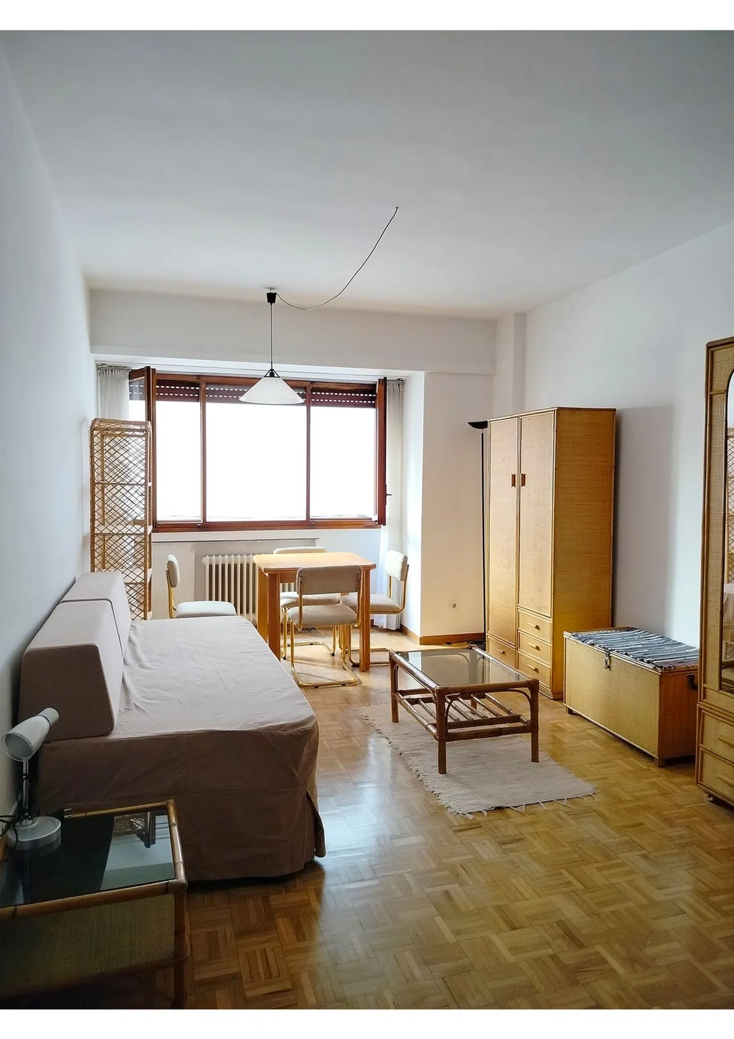 Estudio en calle de Fernando el Católico, 58 - Foto 1