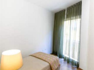 Piso en la zubia - Foto 4