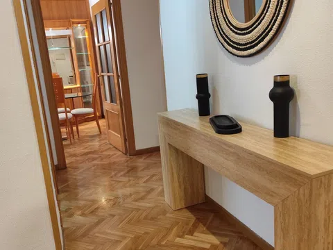 Piso en calle del Golfo de Salónica, 42