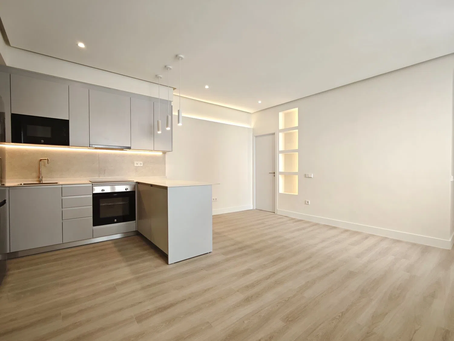 Piso en calle del Príncipe de Vergara, 261 - Foto 1