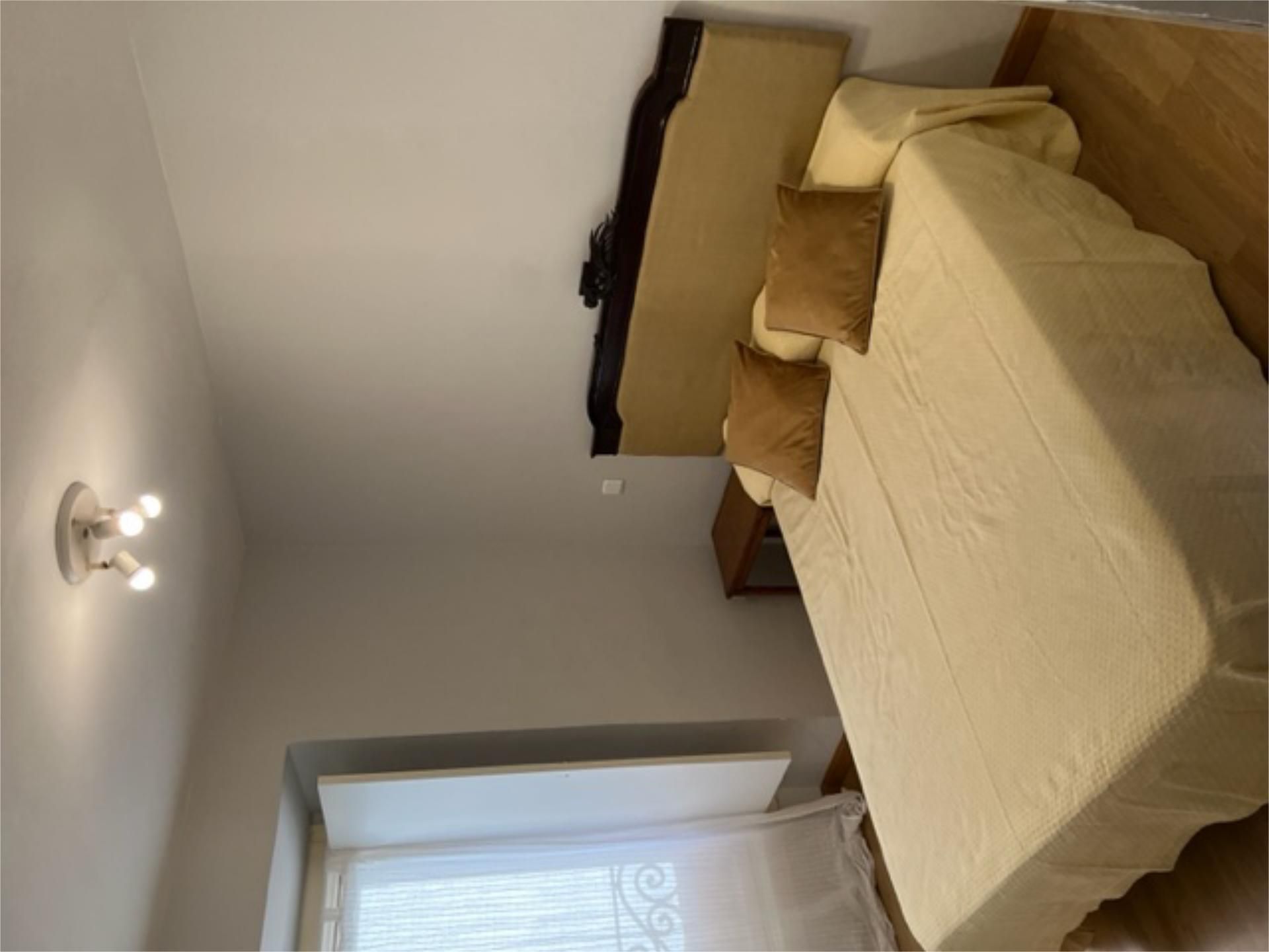 Piso en calle Fuencarral 83 - Foto 2