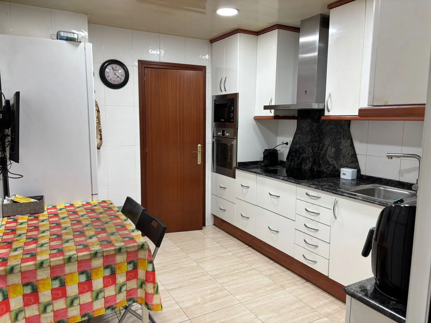 Piso en calle d'Espronceda, 232 - Foto 3