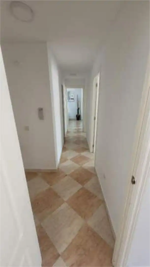 Piso en Sabinillas - Foto 2