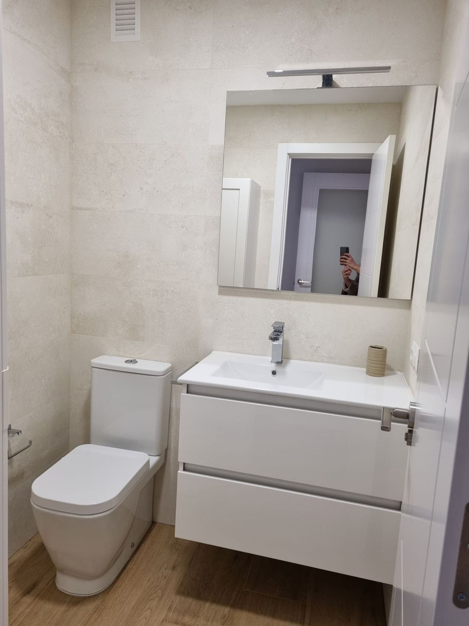 Piso en calle Castillo de Alcala de Guadaira, 16 - Foto 7