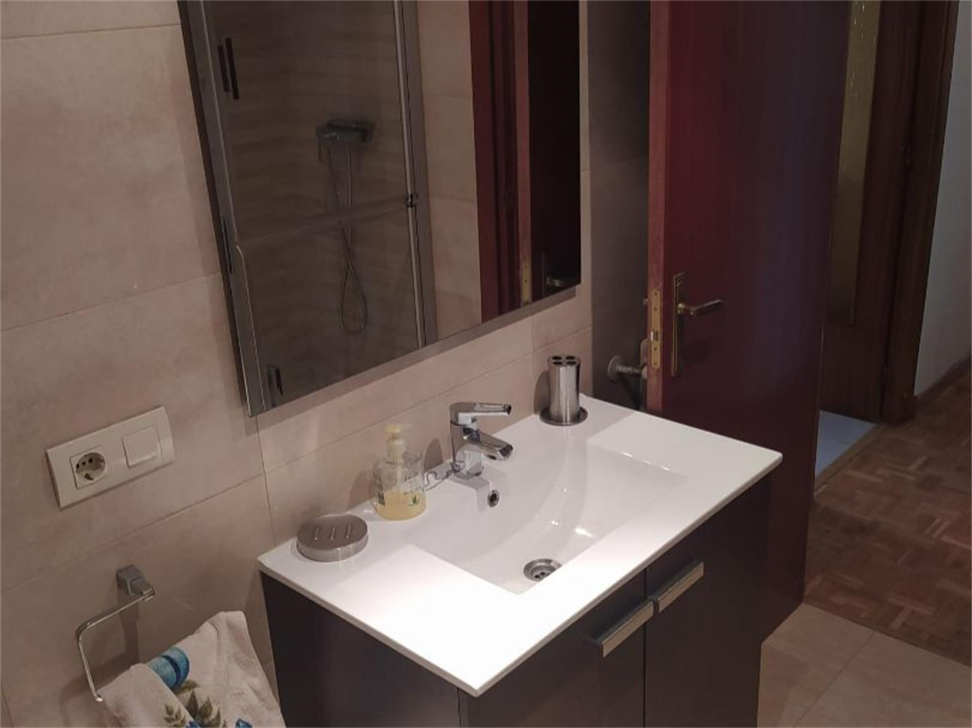 Piso en  Calle de Islas Canarias 18 - Foto 5