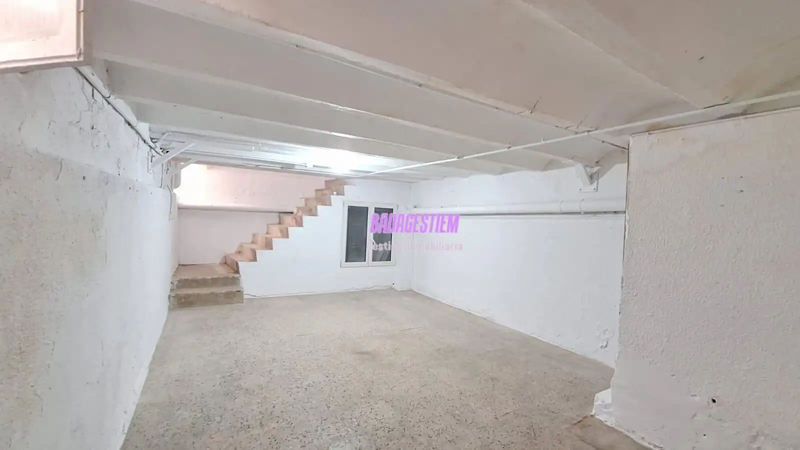 Local comercial en  Avenida Avinguda del Marquès de Mont-roig, 40 - Foto 3