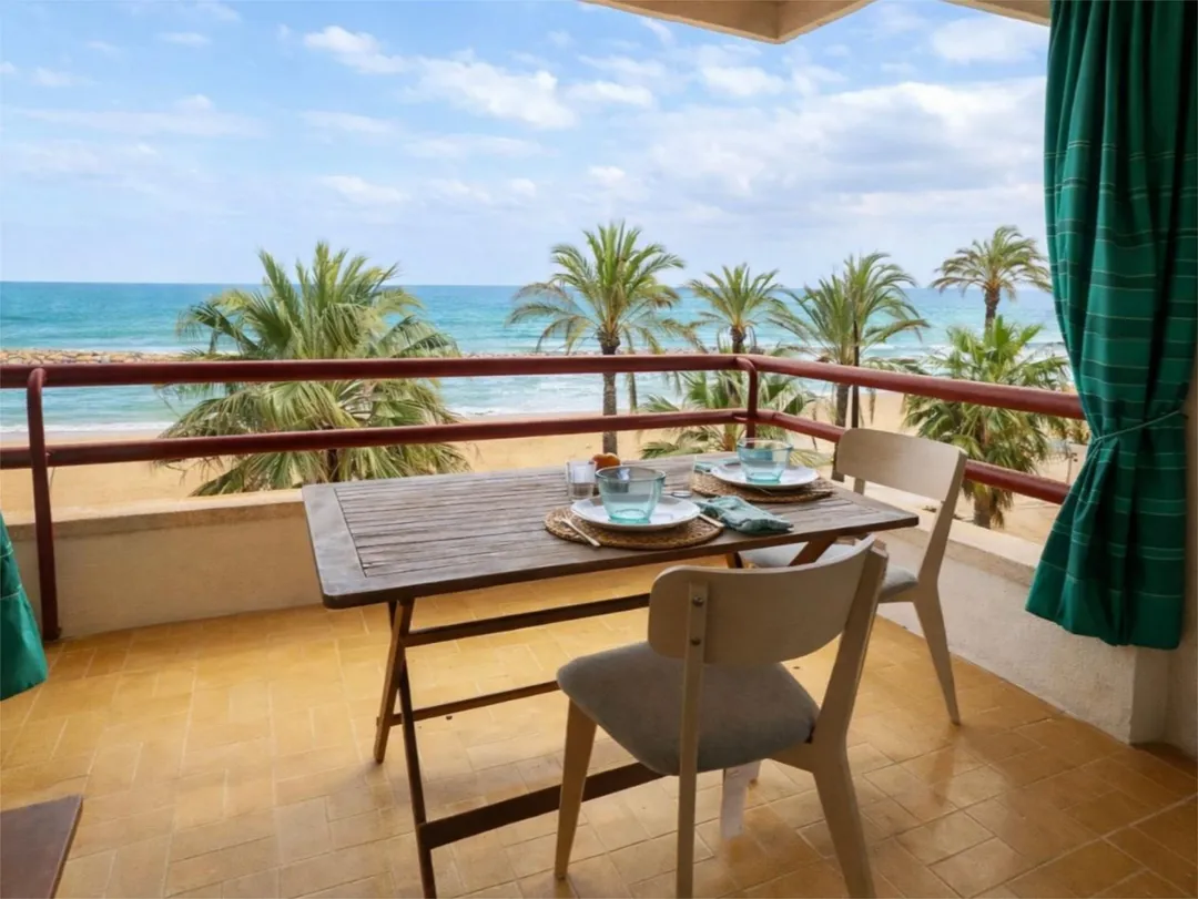 Piso en  Passeig Voramar 6