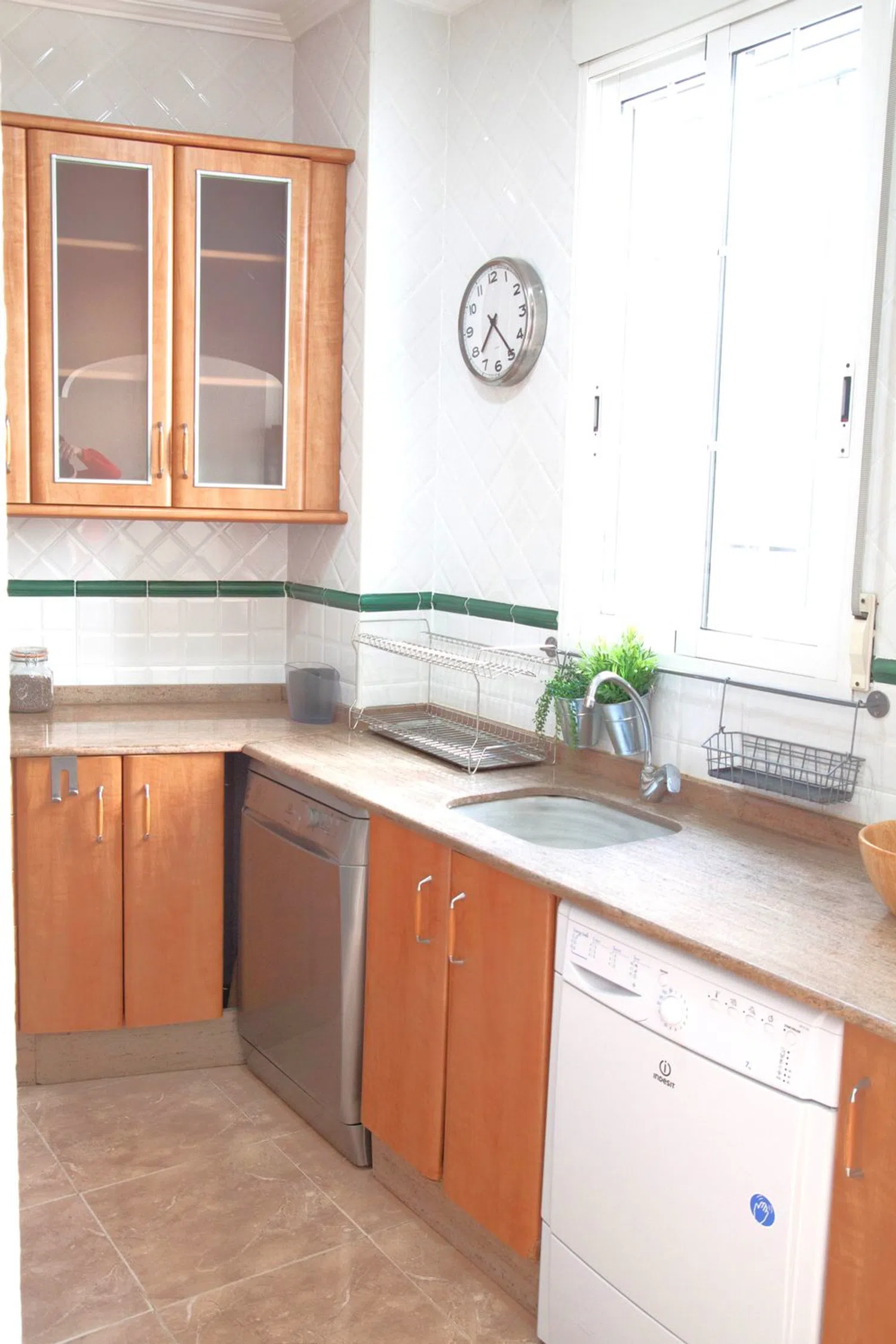 Piso en calle d'Alfambra, 7 - Foto 5