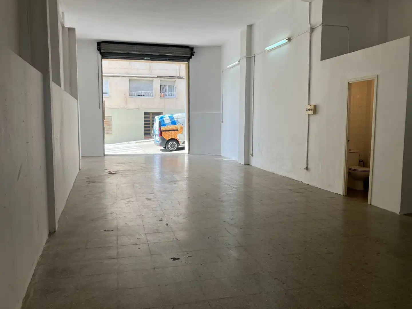 Local comercial en Terrassa - Foto 2